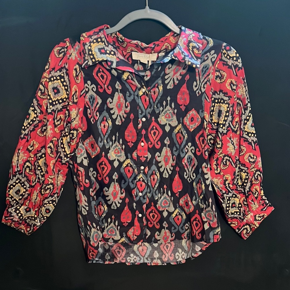 Anthropologie Pearled Button-Up with Collar. Size XS. Never Worn.